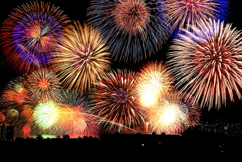 fireworks_hkd_000